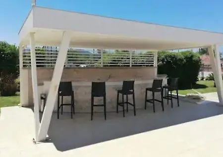 Διαμέρισμα Guen-Day Homes - Gardenya Apart